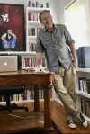 Fotografía tomada de la cuenta oficial en Instagram @benjamin.alire.saenz que muestra al escritor, poeta y artista estadounidense de origen mexicano Benjamin Alire Sáenz, uno de los autores latinos más reconocidos de la literatura contemporánea en Estados Unidos, que falleció este martes a los 71 años, según informaron este miércoles medios locales. EFE/ @benjamin.alire.saenz /SOLO USO EDITORIAL/NO VENTAS/ SOLO DISPONIBLE PARA ILUSTRAR LA NOTICIA QUE ACOMPAÑA (CRÉDITO OBLIGATORIO) MÁXIMA CALIDAD DISPONIBLE