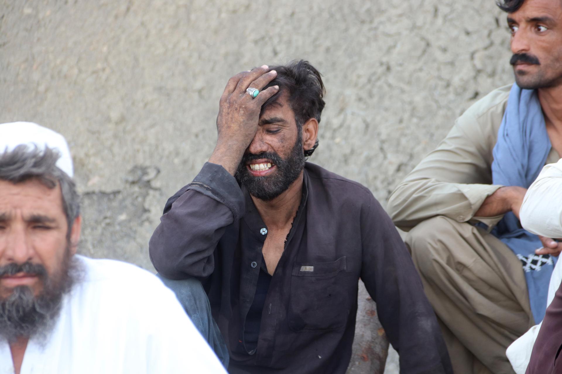 Variosmineros han muerto tras el derrumbe de una mina de carbón provocado por una explosión en la provincia de Baluchistán, en el suroeste de Pakistán.
EFE/EPA/FAYYAZ AHMED