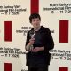 El actor y cineasta estadounidense Jesse Eisenberg recibió este sábado el Premio del Presidente en el Festival Internacional de Cine de Karlovy Vary por su "sensibilidad transatlántica" y su trayectoria artística, que, según aseguró en su discurso, espera que encuentre en Europa un nuevo rumbo. EFE/ Sara Corsellas