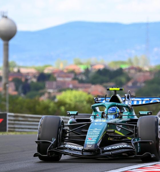 MOGYOROD (Hungría), 24/07/2026.- El español Fernando Alonso (Aston Martin), doble campeón del mundo de Fórmula Uno, que firmó el decimonoveno tiempo en la jornada de entrenamientos libres para el Gran Premio de Hungría, el undécimo del Mundial de Fórmula Uno, en el Hungaroring, el circuito de las afueras de Budapest. EFE/EPA/Zsolt Czegledi