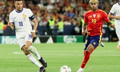Lamine Yamal y Mbappé, en el último Fancia-España, en 2025. EFE/EPA/RONALD WITTEK