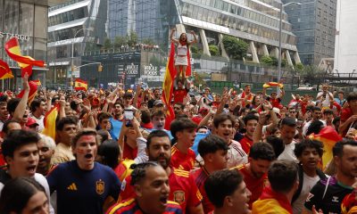Aficionados de la selección de España se reúnen a un día de la final del Mundial de la FIFA 2026 ante Argentina en Nueva York (Estados Unidos). EFE/ Lavandeira Jr.
