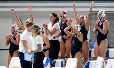 Estados Unidos celebra un gol durante la Final de la Copa del Mundo de waterpolo femenino por la medalla de oro entre Estados Unidos y España en el Sydney Olympic Park Aquatic Centre, Australia. EFE/EPA/STEVEN MARKHAM SOLO PARA USO EDITORIAL FUERA DE AUSTRALIA Y NUEVA ZELANDA