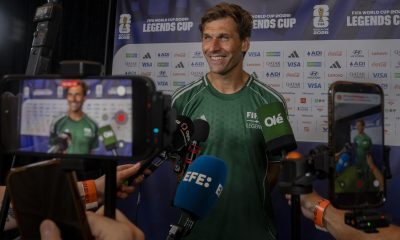 Fernando Llorente, exfutbolista español, habla con los medios durante un evento de Leyendas del Fútbol en el Fan Fest del Mundial de la FIFA 2026 este viernes, en el Rockefeller Center en Nueva York (EE.UU.). EFE/ Ángel Colmenares