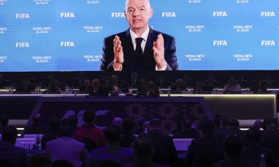 Fotografía de archivo del 12 de abril de 2025, en la que puede verse una grabación en vídeo del presidente de la FIFA, Gianni Infantino, durante el congreso de la AFC en Kuala Lumpur (Malasia). EFE/ FAZRY ISMAIL