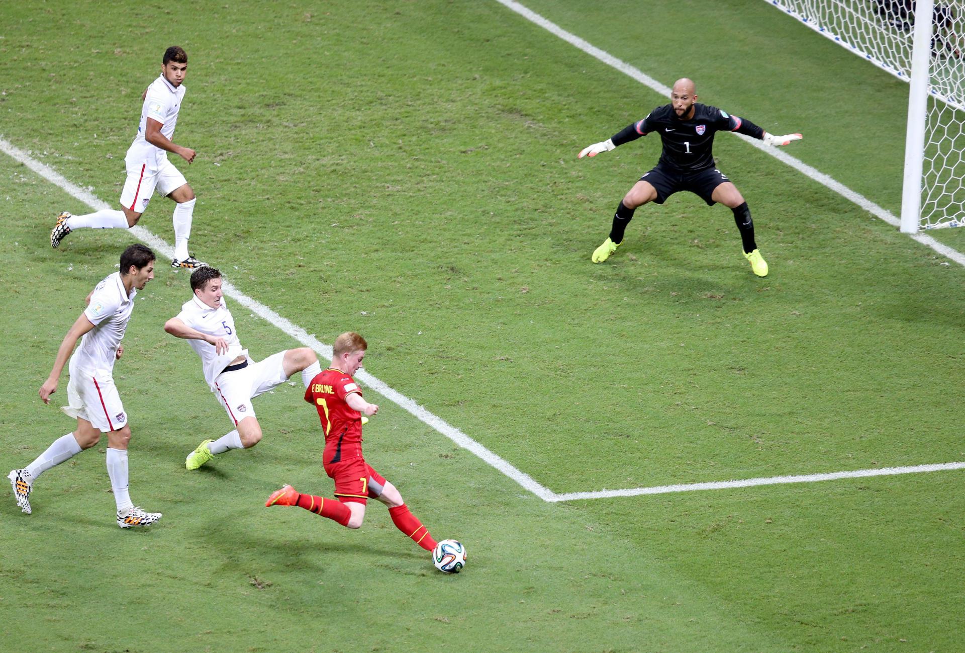 De Bruyne marca el 1-0 ante Estados Unidos en el Mundial 2014, cuando se midieron en octavos de final. EFE/EPA/ALI HAIDER.