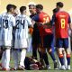 Fotografía del pasado 19 de julio, en la que puede verse al árbitro esloveno Slavko Vincic (c), durante la final del Mundial de Estados Unidos, México y Canadá que disputaron España y Argentina. EFE/WILL OLIVER