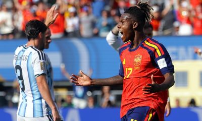 Nico Williams lamenta el gol anulado en el partido de la final del Mundial de la FIFA 2026 entre España y Argentina en el estadio MetLife en Nueva Jersey (Estados Unidos). EFE/EPA/CHRISTOPHER NEUNDORF