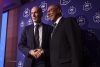 El seleccionador de Francia, el exfutbolista Zinedine Zidane (i), y el presidente de la Federación Francesa de Fútbol, Philippe Diallo (d), durante la presentación de este martes del primero como nuevo técnico de 'Les Bleus'. EFE/TERESA SUAREZ