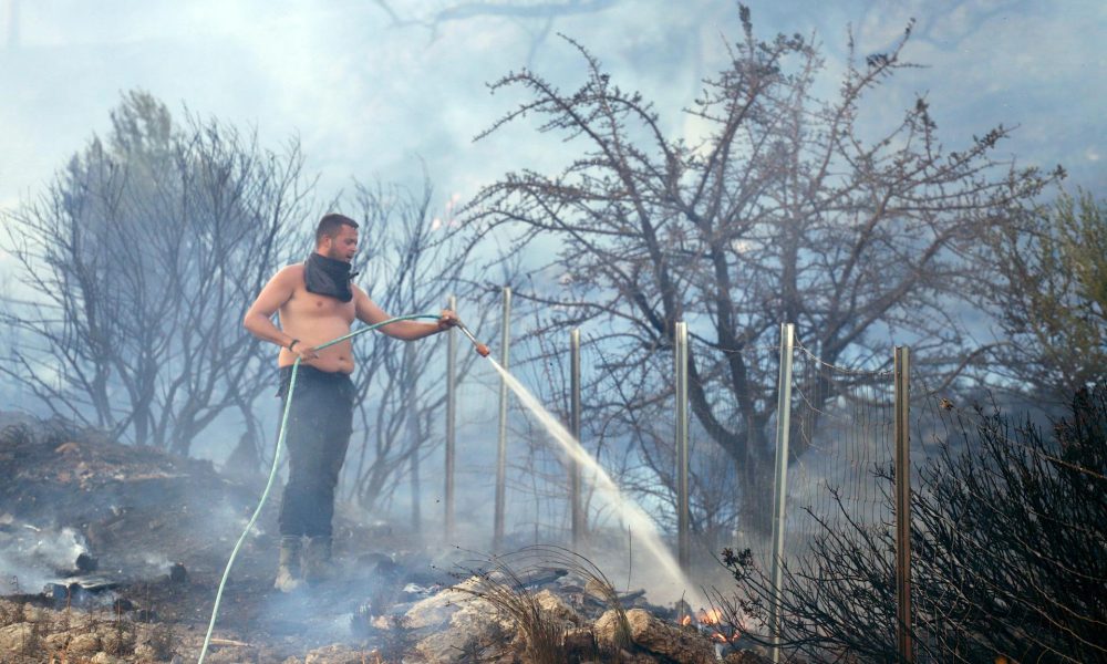 EFE/EPA/NIKOS CHALKIADAKIS