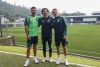 Los jugadores de la selección mexicana Raúl Jiménez (i), Guillermo Ochoa (c) y Álvaro Fidalgo (d), durante el entrenamiento en el Centro de Alto rendimiento en Ciudad de México este sábado.-EFE/ Sashenka Gutiérrez
