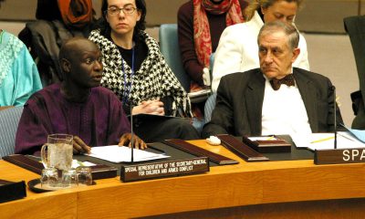 Foto de archivo del abogado ugandés, exaspirante presidencial de la oposición (2011) y ex alto funcionario de las Naciones Unidas Olara Otunnu, nominado como candidato en la carrera para suceder a António Guterres como secretario general de la ONU. EFE/Miguel Rajmil