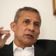 Fotografía de archivo del 6 de febrero de 2025 del expresidente de Perú Ollanta Humala (2011-2016) hablando durante una entrevista con EFE en Lima (Perú). EFE/ Paolo Aguilar ARCHIVO