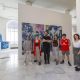 Los comisarios de la muestra titulada 'Los de aquí', María Garberí y Pepo Devesa, con los integrantes del Coletivo Zooa, Cesar Jumpa y Astro Escudero , Nebraska Flores y CAMAL, artistas ecuatorianos que participan en la exposición, en la hacen dialogar el arte contemporáneo con los movimientos migratorios, en Cartagena (España), con motivo del Festival Mar de Músicas, este año dedicado a Ecuador. EFE/Marcial Guillén