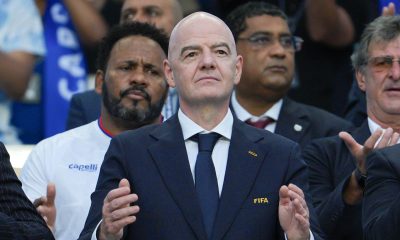 Fotografía del pasado 3 de julio, en la que puede verse al presidente de la FIFA, Gianni Infantino, durante un partido del Mundial de Estados Unidos, México y Canadá. EFE/ Alberto Boal