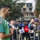 El jugador de la selección mexicana Raúl Jiménez, durante el entrenamiento en el Centro de Alto rendimiento en Ciudad de México este sábado.-EFE/ Sashenka Gutiérrez