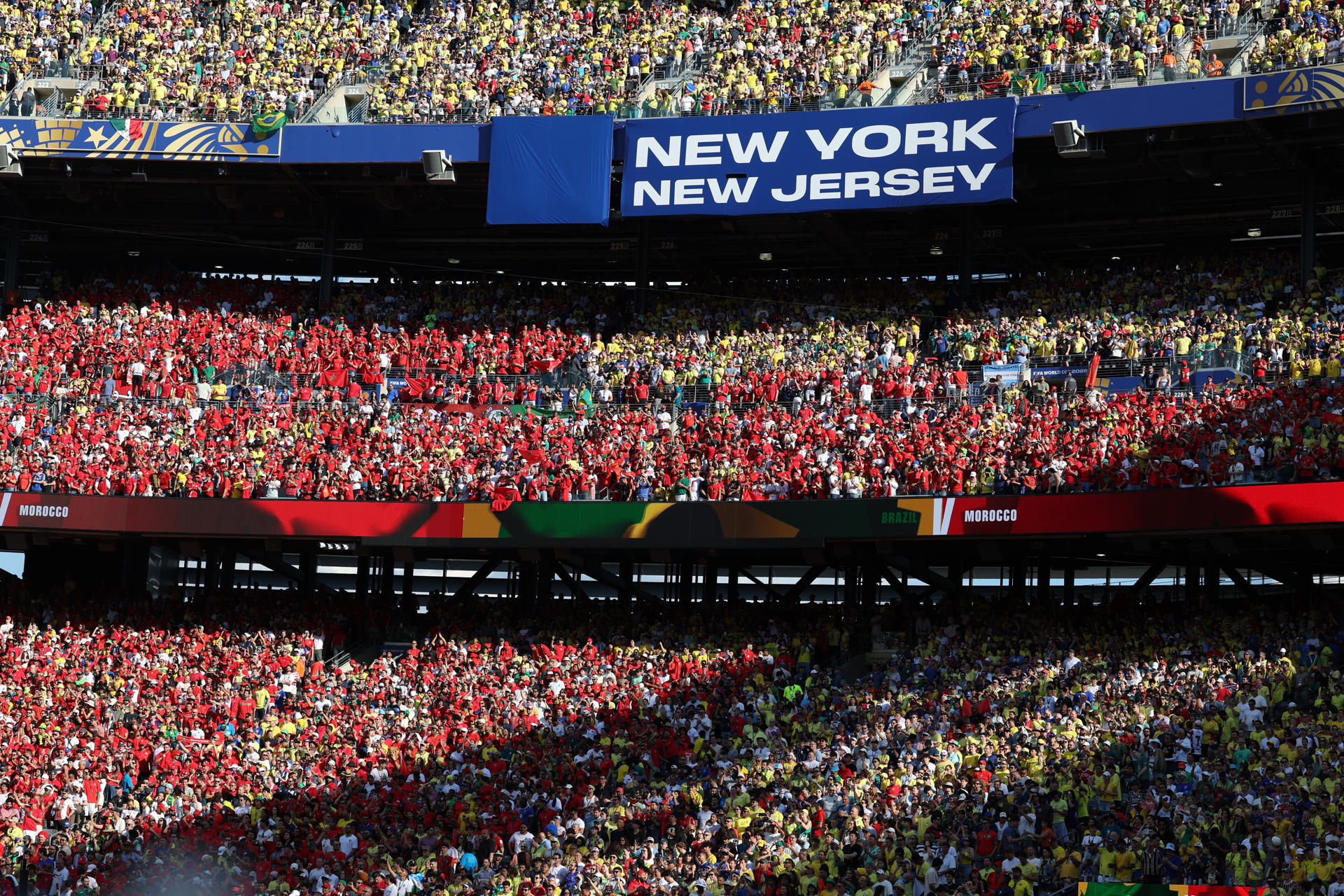 Fotografía del pasado 13 de junio, en la que puede verse a aficionados de Marruecos durante un partido del grupo C del Mundial de la FIFA 2026 contra Brasil. EFE/ Sebastiao Moreira