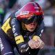El ciclista danés del Visma Lease a Bike Jonas Vingegaard, durante la primera etapa del Tour de Francia, una contrarreloj por equipos de 19,6 kilómetros, celebrada este sábado en Barcelona. EFE/ Siu Wu