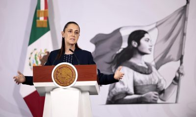 La presidenta de México, Claudia Sheinbaum, habla durante una rueda de prensa, en el Palacio Nacional de Ciudad de México (México). EFE/ José Méndez