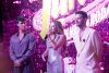 El actor mexicano Michael Ronda (i), la actriz mexicana Karol Sevilla (c) y el actor italiano Ruggero Pasquarelli, participan en la alfombra roja de 'Soy Luna' este martes, en Ciudad de México (México). EFE/ Sáshenka Gutiérrez