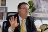El presidente de la Jurisdicción Especial para la Paz (JEP), el magistrado Alejandro Ramelli, habla en una entrevista con EFE en la que afirma que el modelo de justicia restaurativa es el adecuado para poner fin al conflicto armado en Colombia, este miércoles, en Bogotá (Colombia). EFE/ Mauricio Dueñas Castañeda
