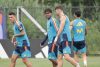 Los jugadores de la selección española Lamine Yamal (2i) y Pedro Porro (i), durante un entrenamiento antes de la final del domingo ante Argentina. EFE/ Lavandeira Jr