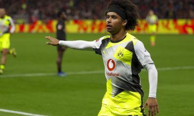 Fotografía de archivo del 29 de noviembre de 2025, en la que puede verse al futbolista Karim Adeyemi, durante un partido cuando era jugador del Dortmund. EFE/ CHRISTOPHER NEUNDORF