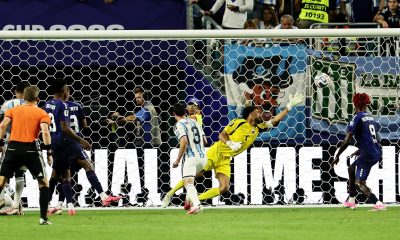 Detalle de la acción del gol definitivo con el que Argentina le ganó 3-2 a Cabo Verde el partido por los dieciseisavos de fina del Mundial 2026 jugado en Miami (EE.UU.). EFE/RONALD WITTEK