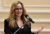 La directora global de Confianza y Seguridad de Meta, Emily Vacher, habla durante la presentación de la 'Alerta MAFE', un sistema de búsqueda y localización de personas desaparecidas a través de las plataformas de la tecnológica Meta, este lunes en Asunción (Paraguay). EFE/ Juan Pablo Pino
