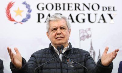 El ministro de Interior de Paraguay, Enrique Riera, fue captado este 23 de julio, durante una rueda de prensa, en Asunción (Paraguay). EFE/Juan Pablo Pino