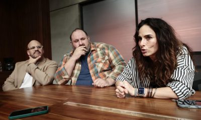 El director teatral Rodrigo Nava (i) y los actores Daniel Haddad (c) y Ana Serradilla hablan en una entrevista con EFE este viernes, en Ciudad de México (México). EFE/ José Méndez