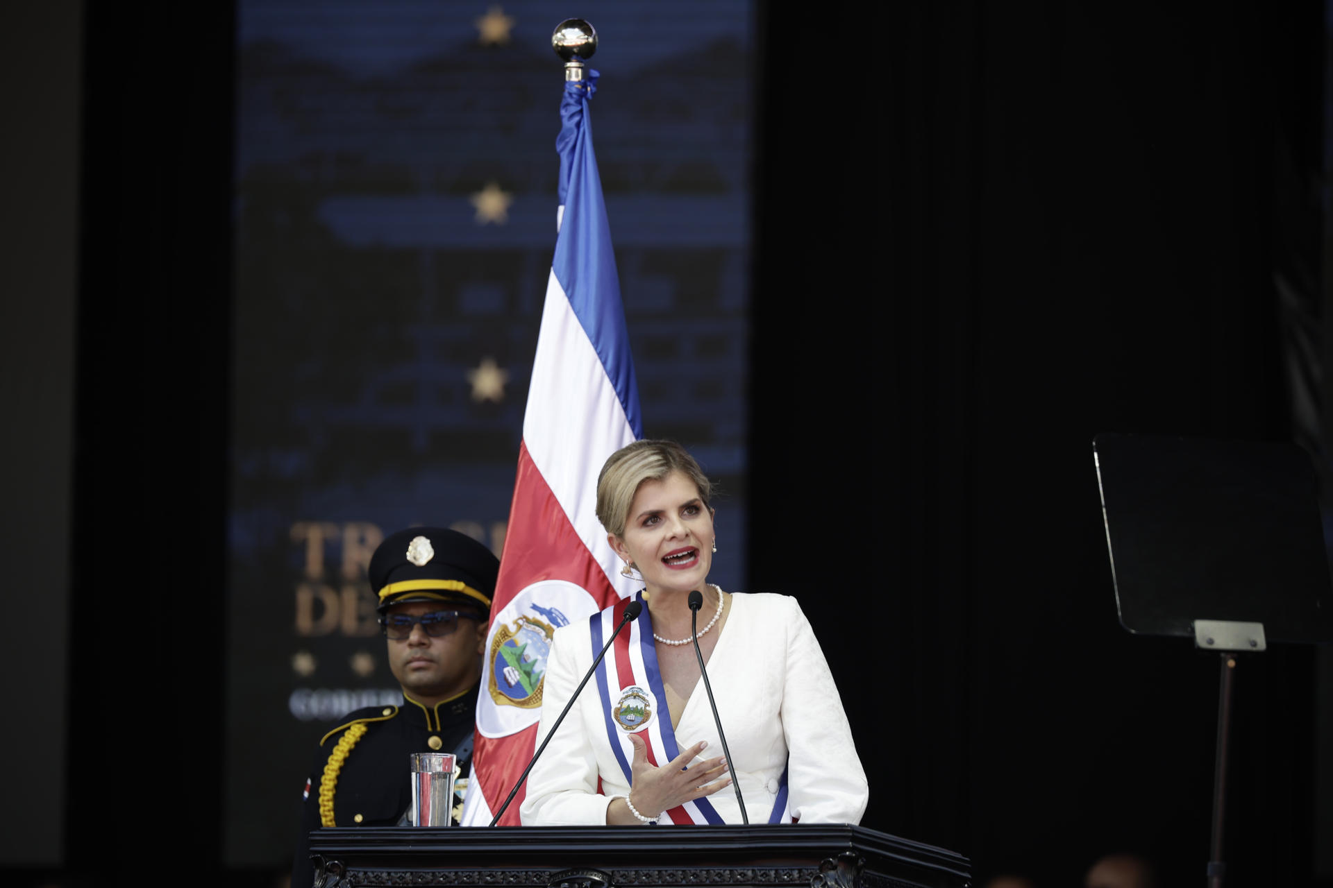 Foto de archivo de la presidenta electa de Costa Rica, Laura Fernández. EFE/ Jeffrey Arguedas