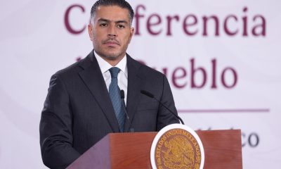 Fotografía cedida por la Presidencia de México del secretario de Seguridad y Protección Ciudadana de México, Omar García Harfuch, durante una rueda de prensa este viernes, en el Palacio Nacional de Ciudad de México (México). EFE/Presidencia de México/SOLO USO EDITORIAL/NO VENTAS/SOLO DISPONIBLE PARA ILUSTRAR LA NOTICIA QUE ACOMPAÑA(CRÉDITO OBLIGATORIO)
