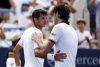 Taylor Fritz (D) de EE. UU. y Rafael Jodar de España al final de su partido de final masculina en el torneo de tenis Washington DC Open, en Washington, DC, EE. UU. EFE/EPA/WILL OLIVER
