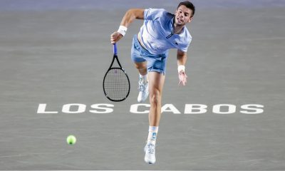 El tenista francés Arthur Gea, durante la final del Abierto de Los Cabos, disputada este sábado contra el canadiense Denis Shapovalov. EFE/ Jorge Reyes