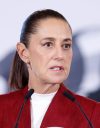 La presidenta de México, Claudia Sheinbaum, habla durante una rueda de prensa este martes, en el Palacio Nacional de Ciudad de México (México). EFE/ Sáshenka Gutiérrez
