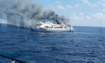 Madura (Indonesia), 02/08/2026.- Imagen del vídeo cedido por la agencia de manejo de desastres de Indonesia Basarnas sobre el incendio de un ferry en Java Oriental. EFE/EPA/BASARNAS HANDOUT -- BEST QUALITY AVAILABLE -- HANDOUT EDITORIAL USE ONLY/NO SALES