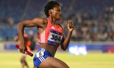 Marileidy Paulino, de República Dominicana, compite en la final de relevos 4x400 metros mixto durante los XXV Juegos Centroamericanos y del Caribe Santo Domingo 2026 en Santo Domingo (República Dominicana). EFE/ Orlando Barría